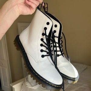 NEVER WORN Doc Martens Boots Size 10